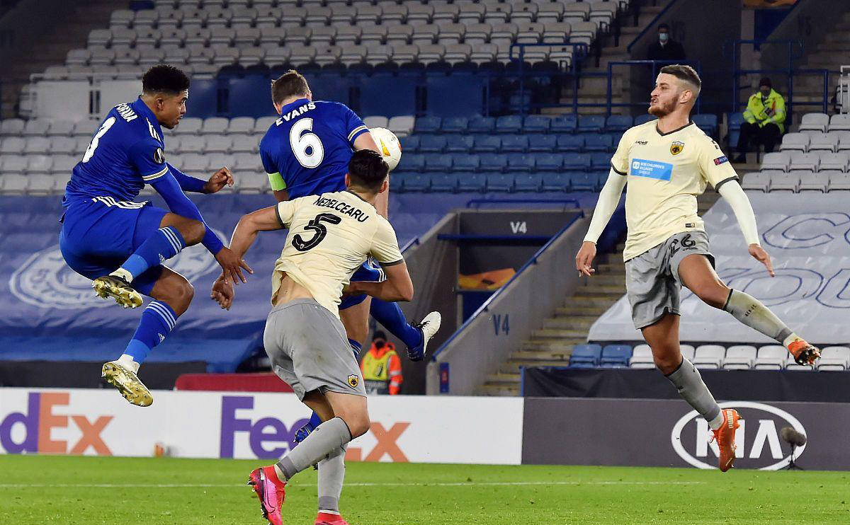 开云体育登录入口-凯泽斯劳滕球队在比赛中彻底压倒对手的简单介绍