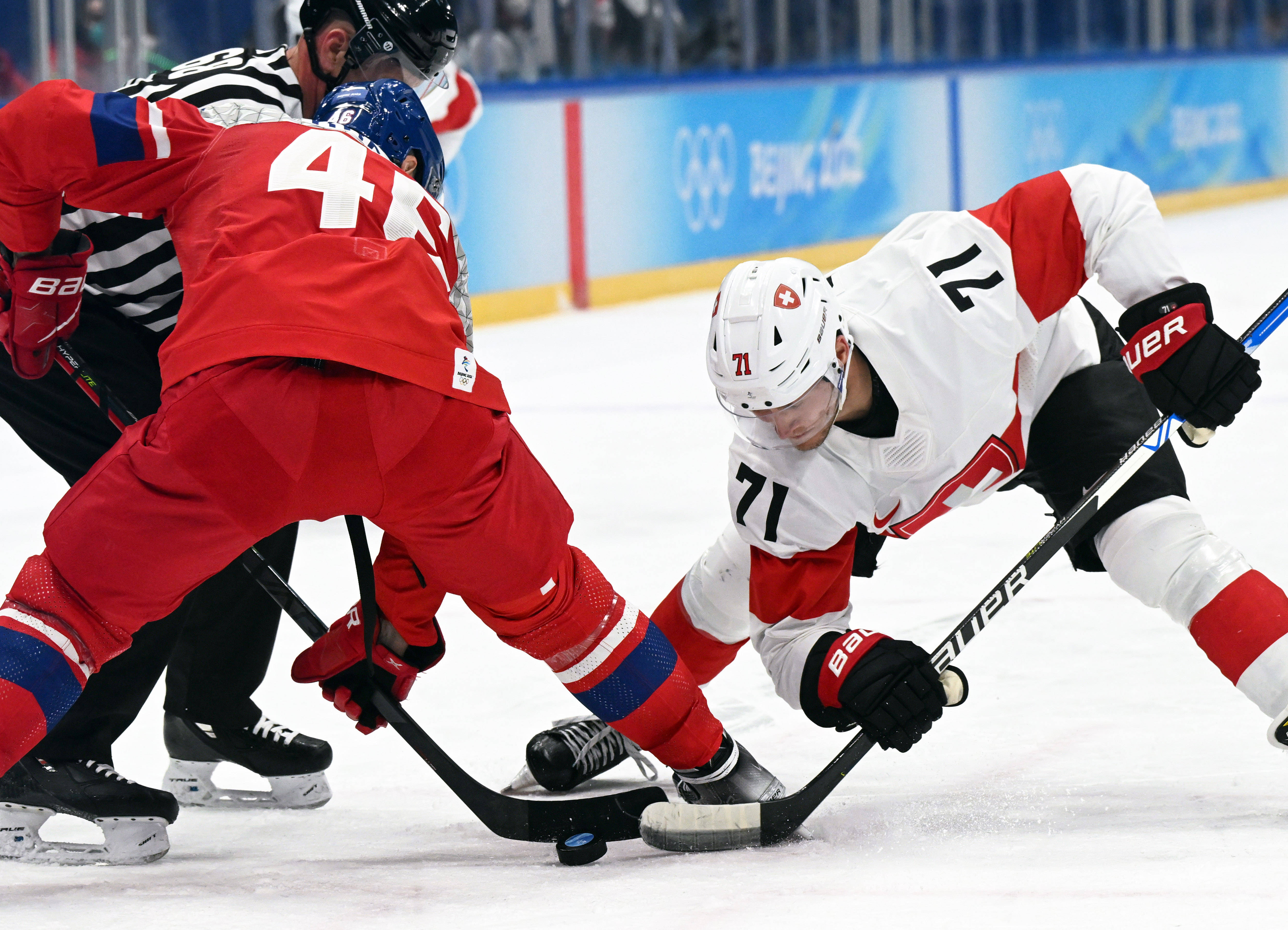 捷克队在大赛中蓄势待发，以胜利回应质疑的简单介绍