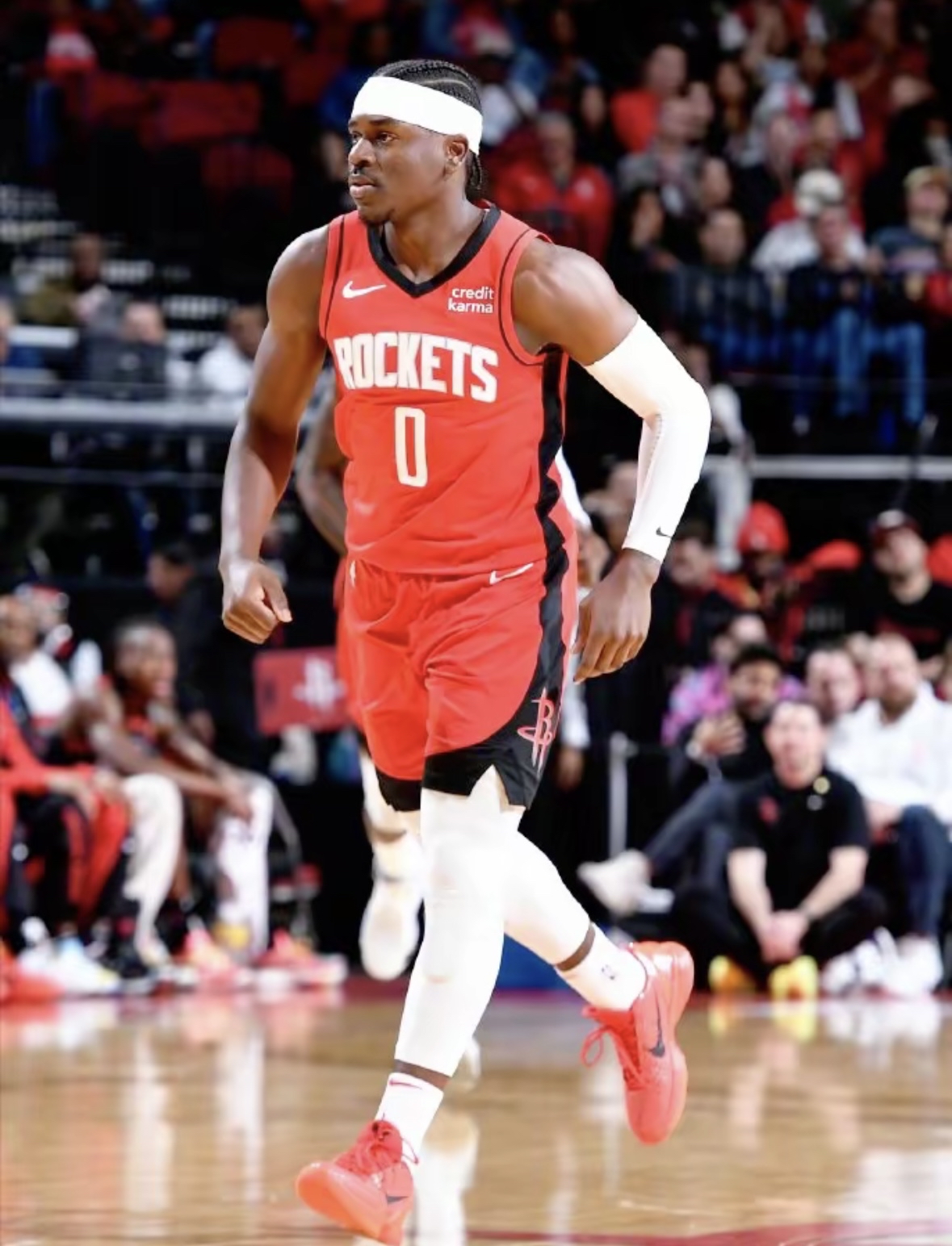 开云体育登录入口-老鹰主控伤愈归队，球队士气回升