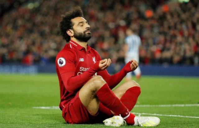 哈德斯菲尔德主场失利,保级形势严峻的简单介绍 哈德斯菲尔德主场失利,保级形势严峻的简单介绍