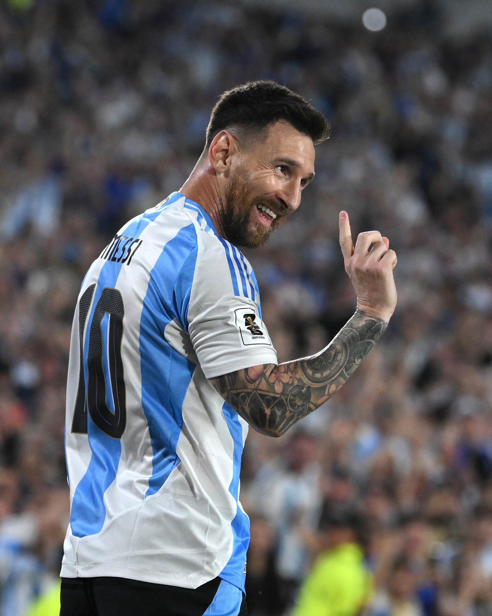 开云体育入口-梅西帽子戏法助巴萨逆转，巴塞罗那再胜格拉纳达的简单介绍