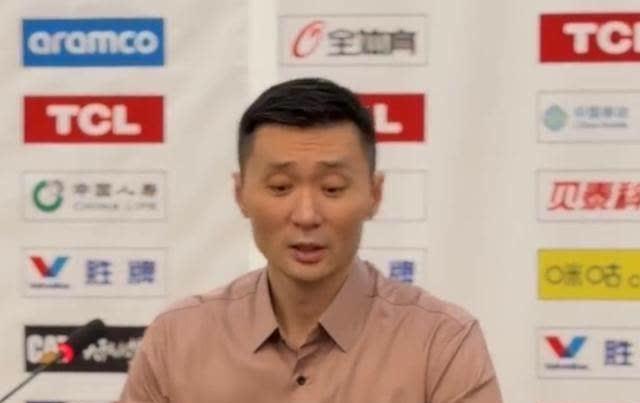 开云体育网页版入口-短兵相接，球员实力均衡，比分交替上升下降的简单介绍