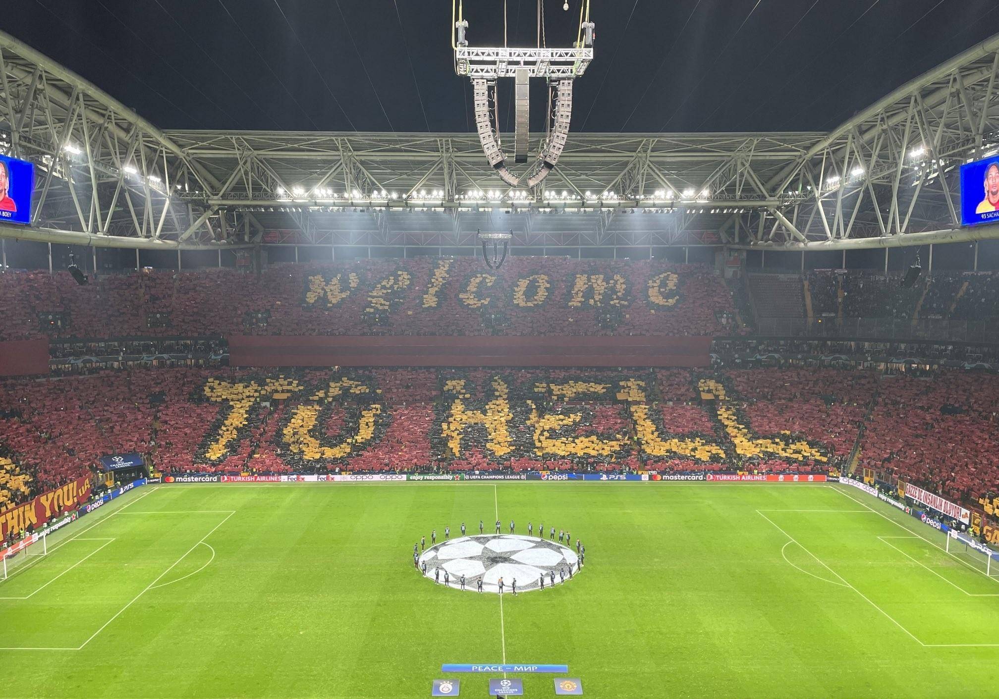 阿贾克斯备战决赛,誓进四强! 阿贾克斯备战决赛,誓进四强!