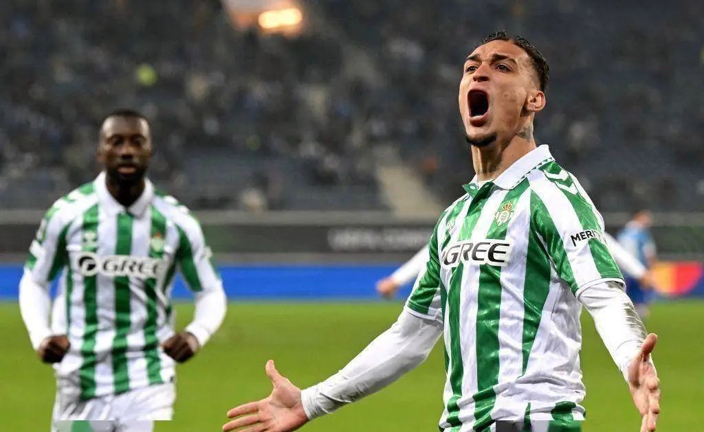 开云体育app下载-包含那不勒斯球员恢复康复，助力球队备战的词条