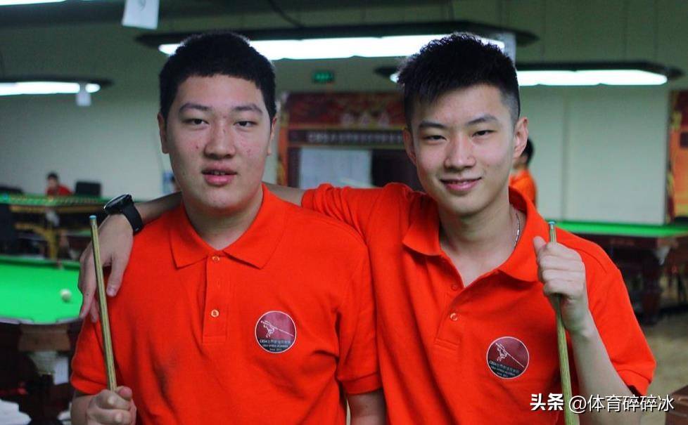 开云体育入口-关于盖尔森基兴球员团结一致，成功夺冠的信息