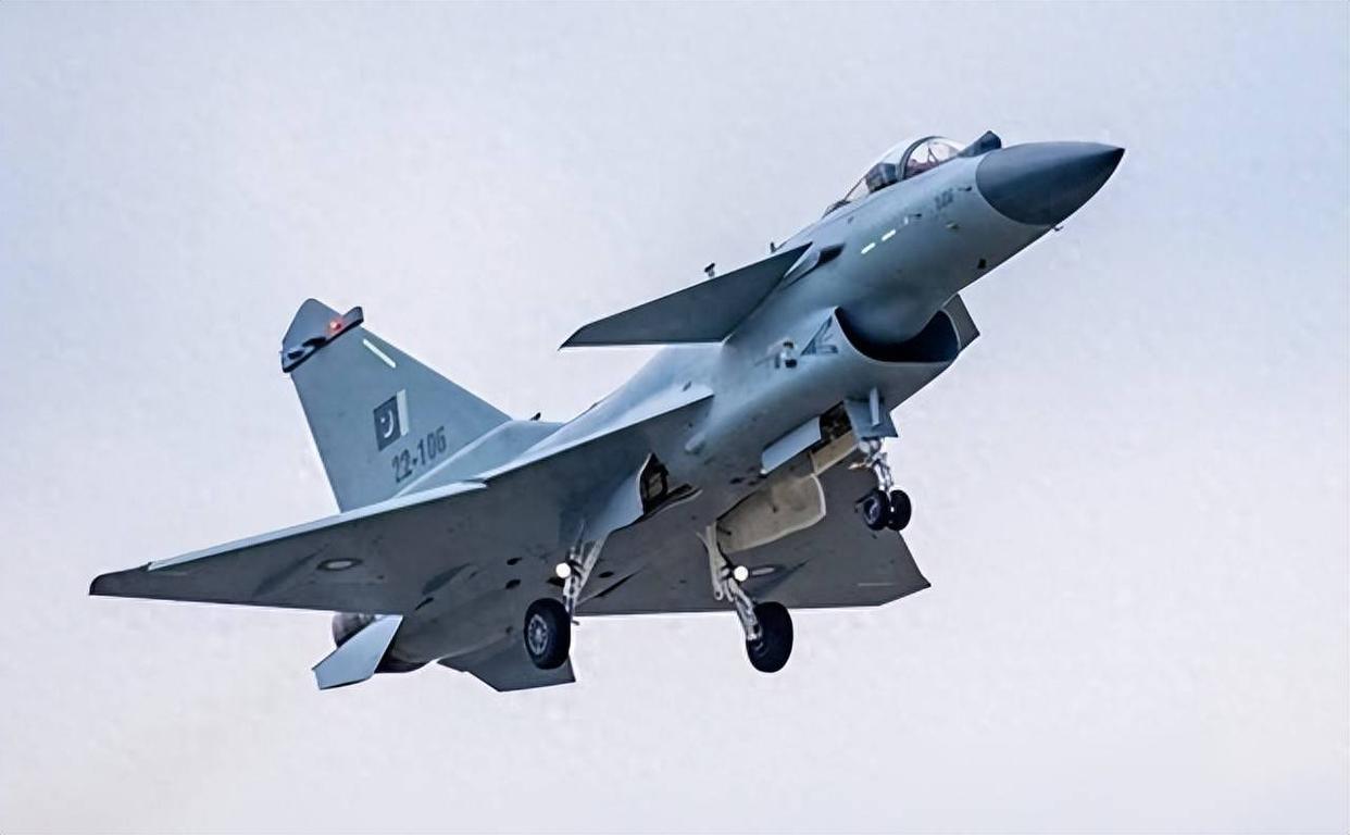 开云体育在线-埃及球队力挽狂澜，斩获关键三分