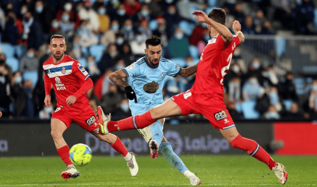 包含瓦伦西亚主场取胜,终结赫塔费不败纪录的词条 包含瓦伦西亚主场取胜,终结赫塔费不败纪录的词条