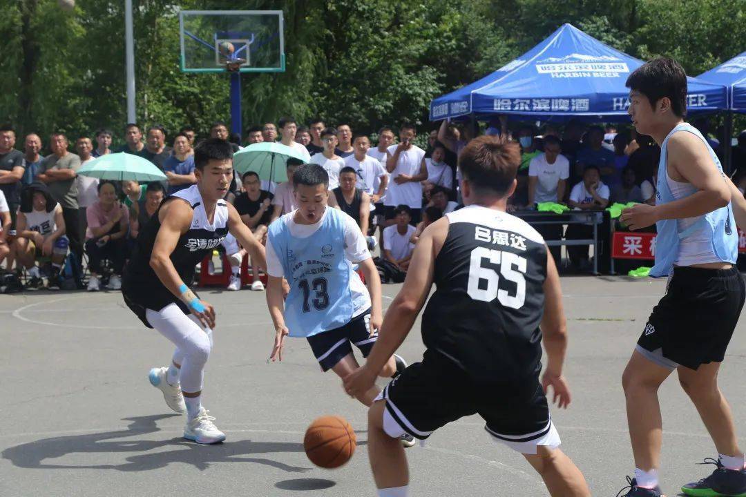 开云体育在线-关于神话般故事在比赛场上上演，球员们尽显风采的信息