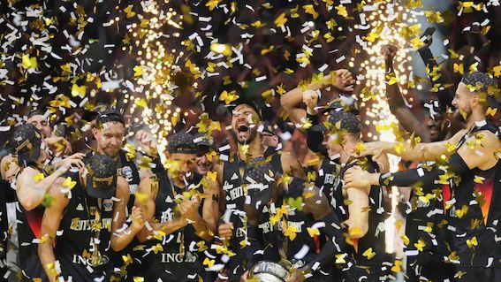 德国队主场取胜晋级欧洲冠军联赛 德国队主场取胜晋级欧洲冠军联赛