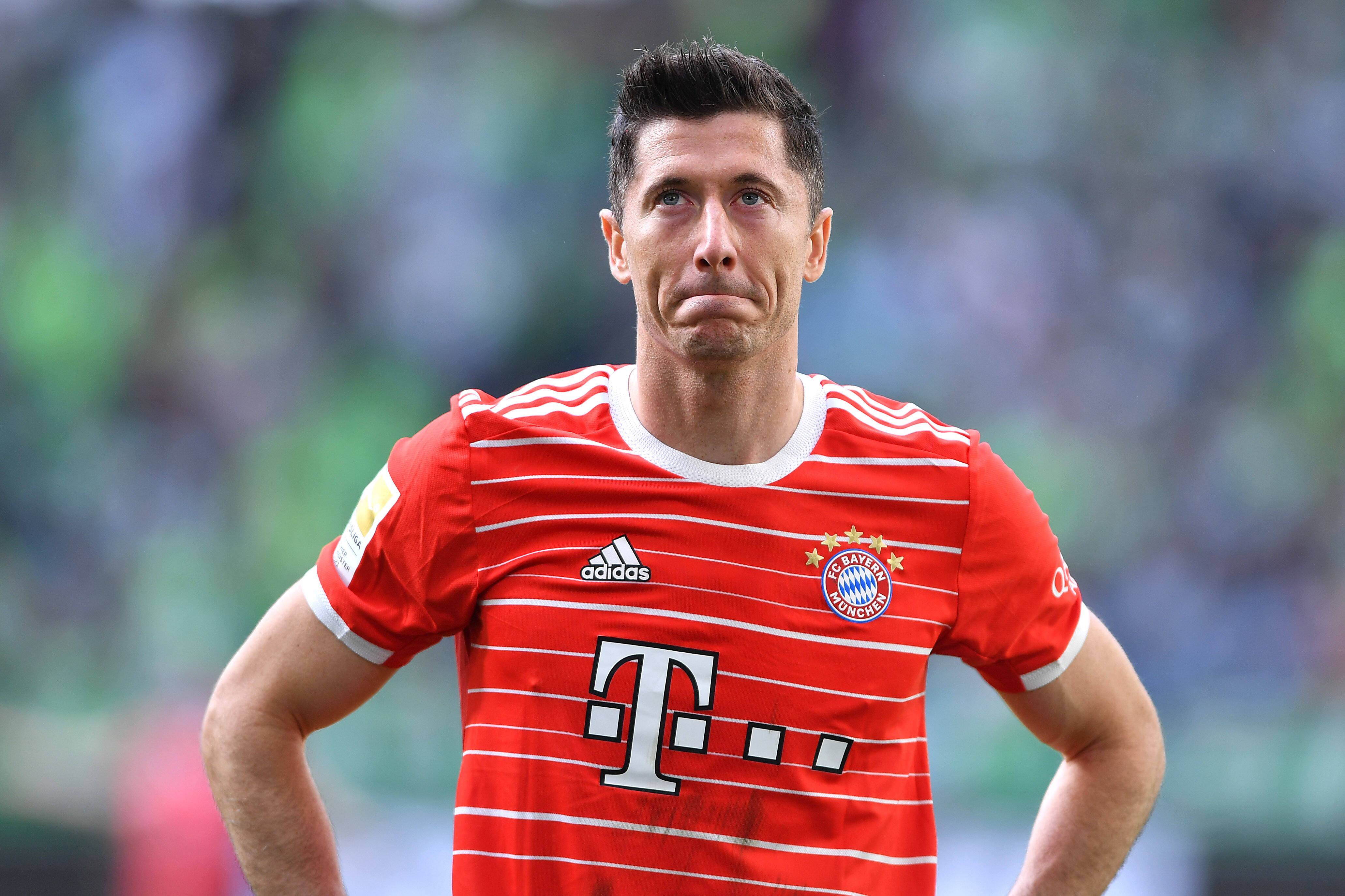 开云体育官方入口-莱万多夫斯基伤缺，拜仁整体实力受损的简单介绍