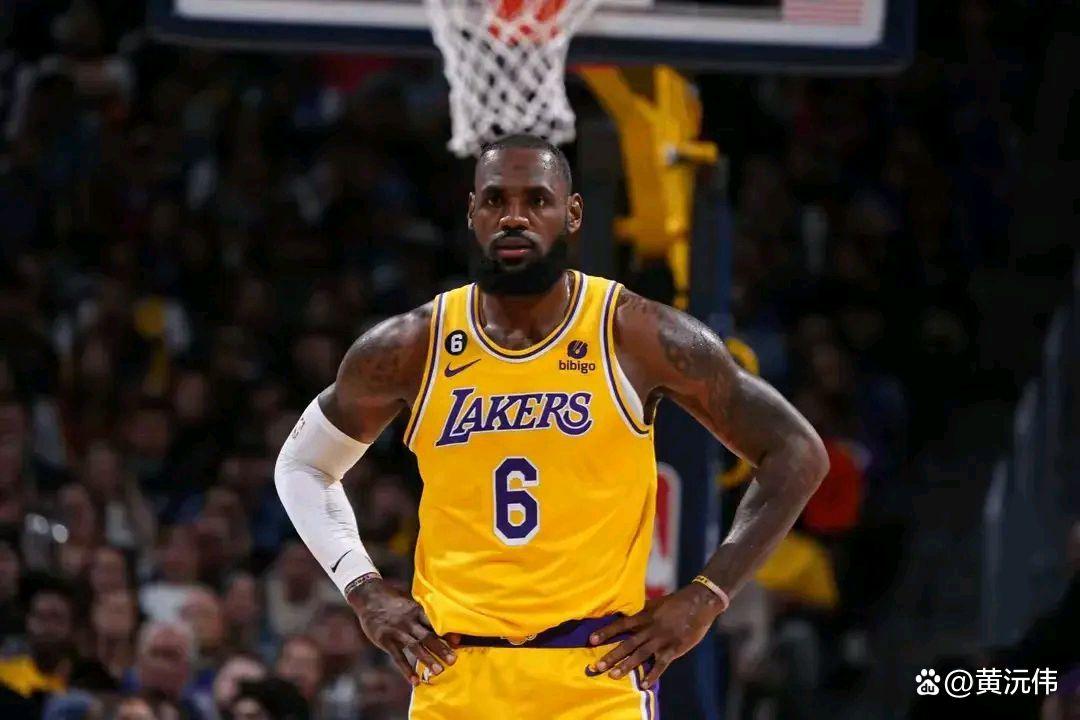 开云体育登录-湖人大胜公牛，重登季后赛榜首