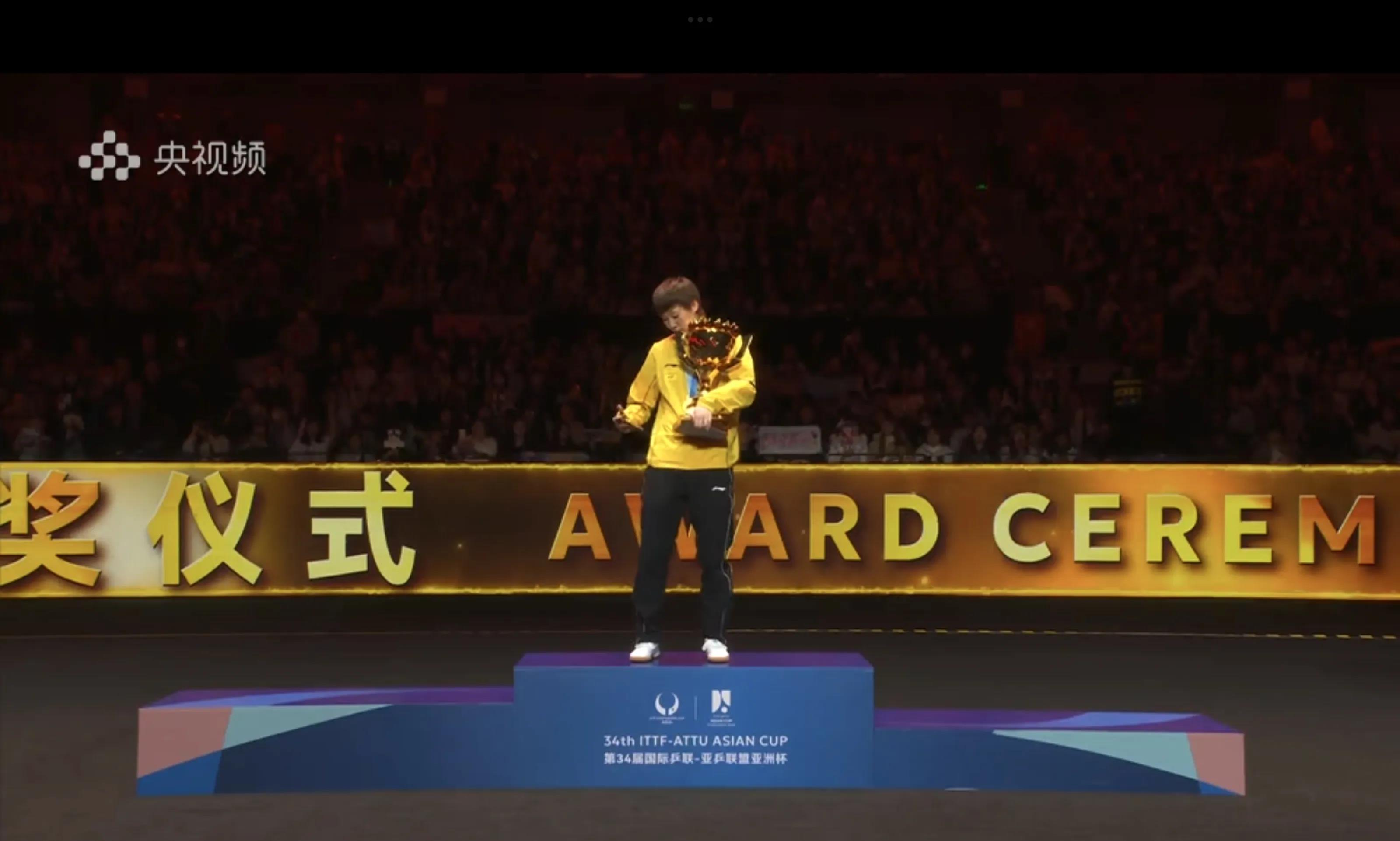 开云体育app下载-亚洲足球明星闪亮登场，赢得掌声