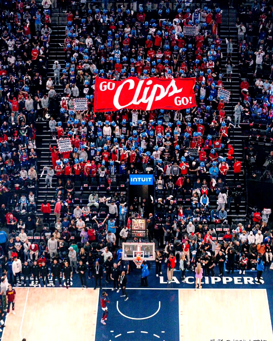 开云体育官网-快船逆转森林狼继续不败