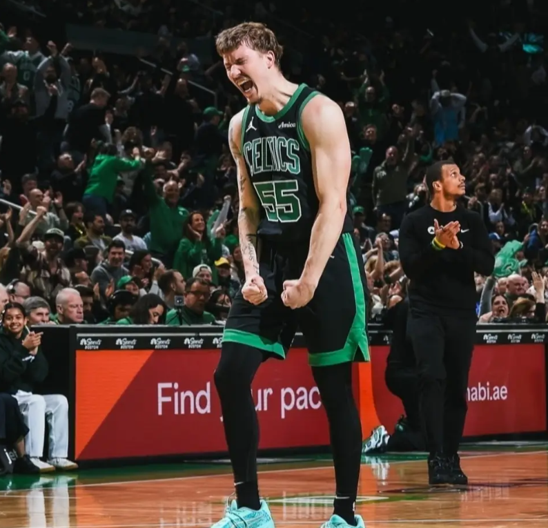 凯尔特人惨败篮网，遭遇季后赛开门黑的简单介绍